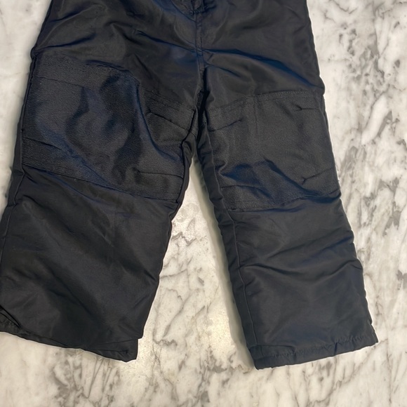 Snow bib - Picture 2 of 6